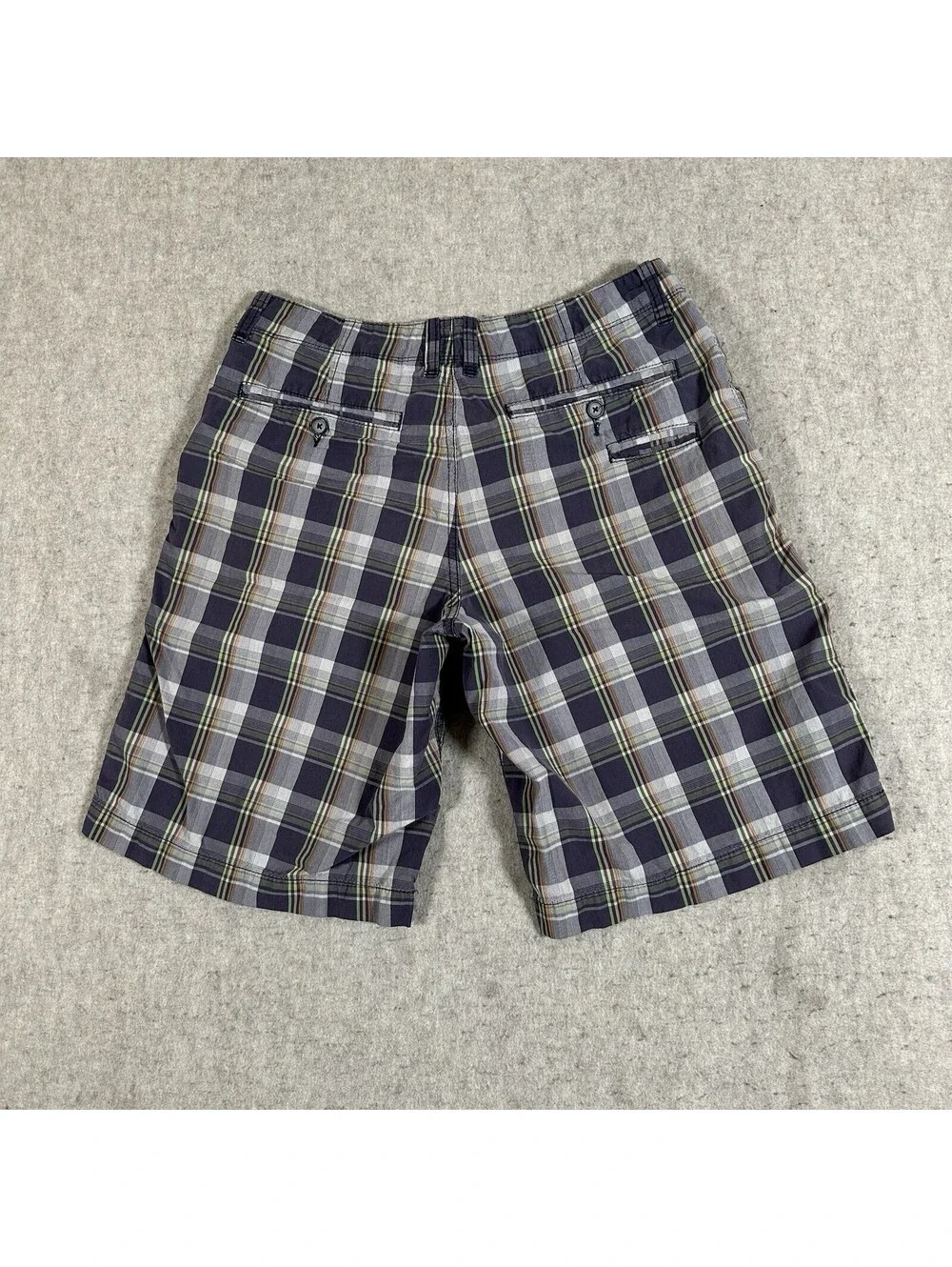 VINTAGE OLD NAVY PLAID CHINO SHORTS 32 Y2K